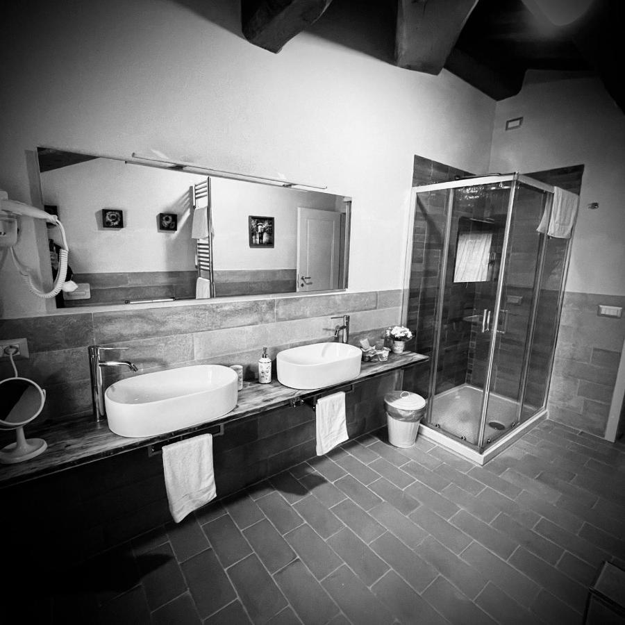 קבריליה La Valle B&B מראה חיצוני תמונה